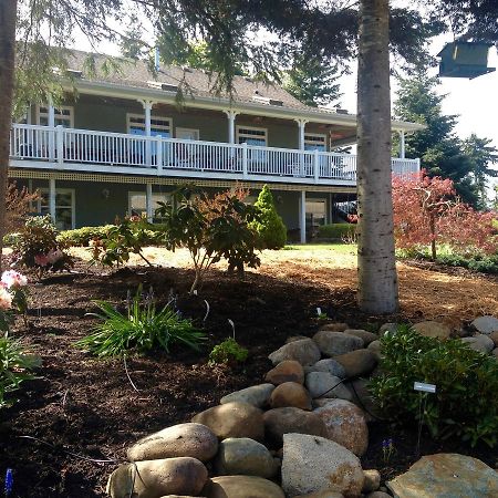 Little Bear Garden View Suites-Hummingbird Royston Exterior foto